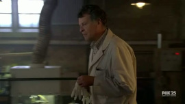 Fringe-1x01-Pilot-Pilot_542