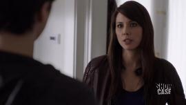 Continuum.S03E10.720p.HDTV_.x264-2HD.mkv_snapshot_22.02_2014.06.25_23.51.11