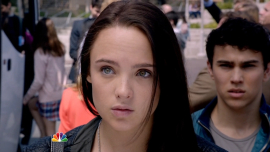 Crisis.S01E01.720p.HDTV_.X264-DIMENSION.mkv_snapshot_02.30_2015.01.04_19.26.46