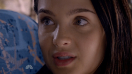 Crisis.S01E01.720p.HDTV_.X264-DIMENSION.mkv_snapshot_05.36_2015.01.04_19.31.50