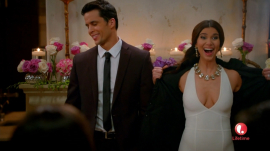 Devious.Maids_.S02E02.720p.HDTV_.x264-REMARKABLE.mkv_snapshot_39.01_2015.07.09_23.36.49