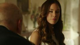 Dominion.S01E03.720p.HDTV_.X264-DIMENSION.mkv_snapshot_19.22_2014.07.12_17.55.04