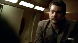 Fringe-1x01-Pilot-Pilot_274