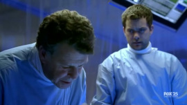 Fringe-1x01-Pilot-Pilot_419