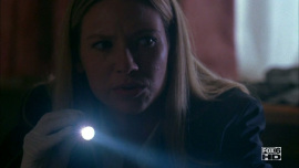 Fringe-1x02-The-Same-Old-Story_159