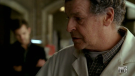 Fringe-1x02-The-Same-Old-Story_328