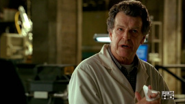 Fringe-1x02-The-Same-Old-Story_335