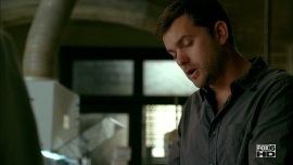 Fringe-1x02-The-Same-Old-Story_377