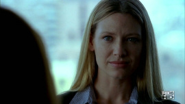 Fringe-1x02-The-Same-Old-Story_413