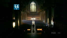 Fringe-1x03-The-Ghost-Network_004