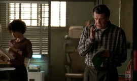 1_Fringe-1x03-The-Ghost-Network_291
