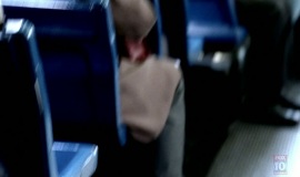 Fringe-1x03-The-Ghost-Network_022