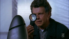 Fringe-1x04-The-Arrival_106