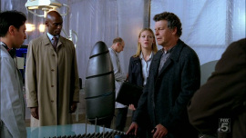 Fringe-1x04-The-Arrival_114