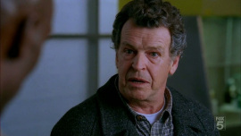 Fringe-1x04-The-Arrival_120