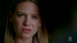 Fringe-1x04-The-Arrival_148