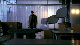 Fringe-1x04-The-Arrival_172