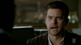 Fringe-1x04-The-Arrival_294