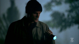 Fringe-1x04-The-Arrival_410