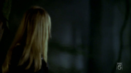 Fringe-1x04-The-Arrival_440