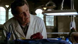 Fringe-1x05-Power-Hungry_179