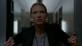 Fringe-1x05-Power-Hungry_278