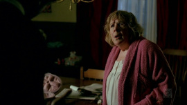 Fringe-1x05-Power-Hungry_316