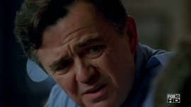 Fringe-1x06-The-Cure_049
