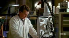 Fringe-1x07-In-Which-We-Meet-Mr.-Jones_362