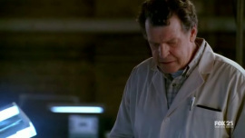 Fringe-1x09-The-Dreamscape_123