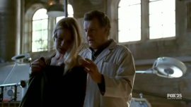 Fringe-1x09-The-Dreamscape_275