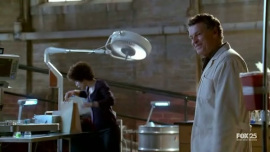 Fringe-1x09-The-Dreamscape_284