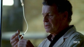 Fringe-1x09-The-Dreamscape_306