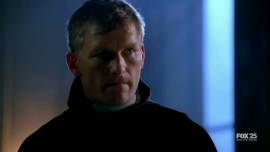 Fringe-1x10-Safe_058