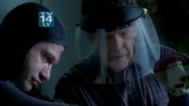 Fringe-1x10-Safe_172