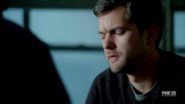 Fringe-1x10-Safe_183