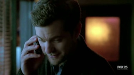 Fringe-1x11-Bound_439