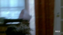 Fringe-1x11-Bound_491