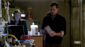 Fringe-1x12-The-No-Brainer_152