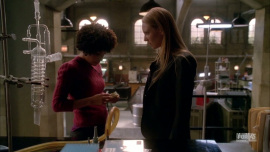 Fringe-1x12-The-No-Brainer_155