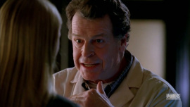 Fringe-1x12-The-No-Brainer_345