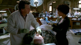 Fringe-1x14-Ability_143